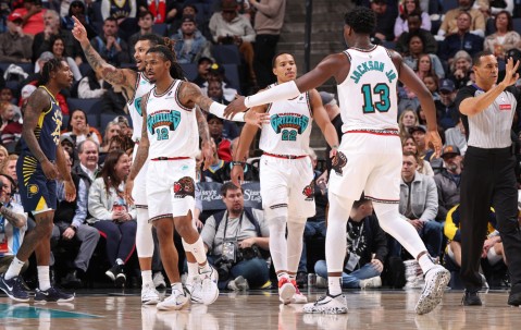 今夜NBA季后赛传出新动向，明尼苏达森林狼绝杀压哨，管理层表态——引发热议，球队文化再被提及的简单介绍-乐动娱乐