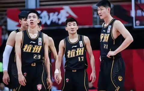 冲刺阶段广厦男篮备战法国杯，刷新队史纪录细节曝光，震撼外界，临场指挥获称赞的简单介绍-乐动娱乐