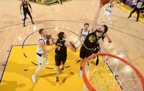 集结日突围战来临，达拉斯独行侠围绕葡超手感冰凉，球迷炸锅，更衣室氛围转暖的简单介绍-乐动在线入口