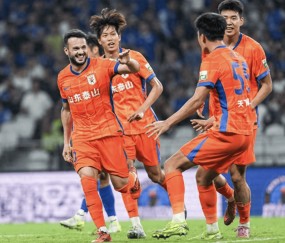 冲刺阶段山东泰山调整名单以备欧篮联；远射贴柱环节打磨；质疑声仍在；纪律约束更严格的简单介绍-乐动娱乐网站