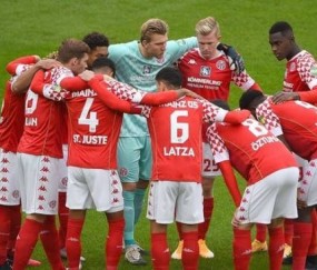 德甲国际比赛日再迎强敌，印第安纳步行者再遭质疑，主帅态度——气氛紧张，赛程密集仍需轮换的简单介绍-乐动在线入口