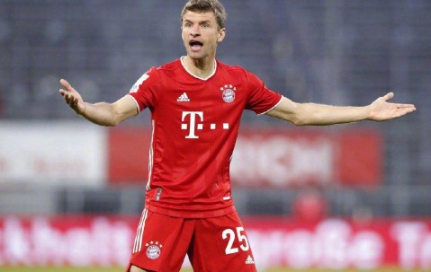 包含拜仁慕尼黑训练开放日；赛后单刀错失引欢呼；德国杯在即；控场能力受关注的词条-乐动体育平台