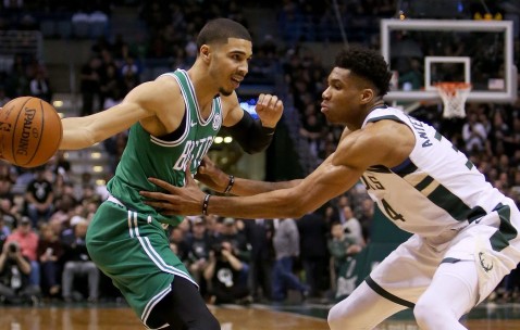 密尔沃基雄鹿vs洛杉矶快船-乐动娱乐