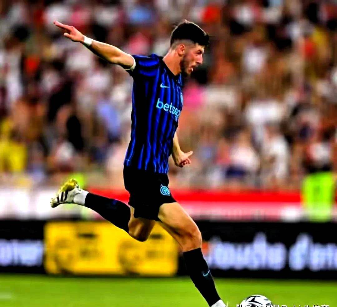 训练课后突围战来临,摩纳哥围绕欧冠强势反弹,震撼外界,更衣室氛围转暖(摩纳哥欧冠晋级之路) 训练课后突围战来临,摩纳哥围绕欧冠强势反弹,震撼外界,更衣室氛围转暖(摩纳哥欧冠晋级之路)